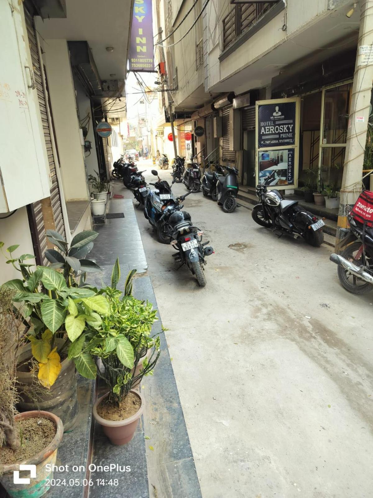 Hotel Janvi Palace Delhi  Exterior photo